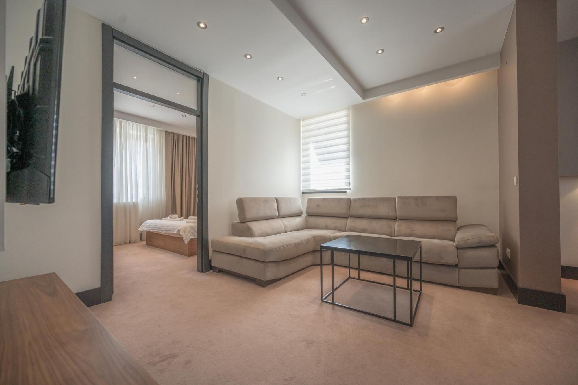 Hotel Sun โลซนิตซา ภายนอก รูปภาพ