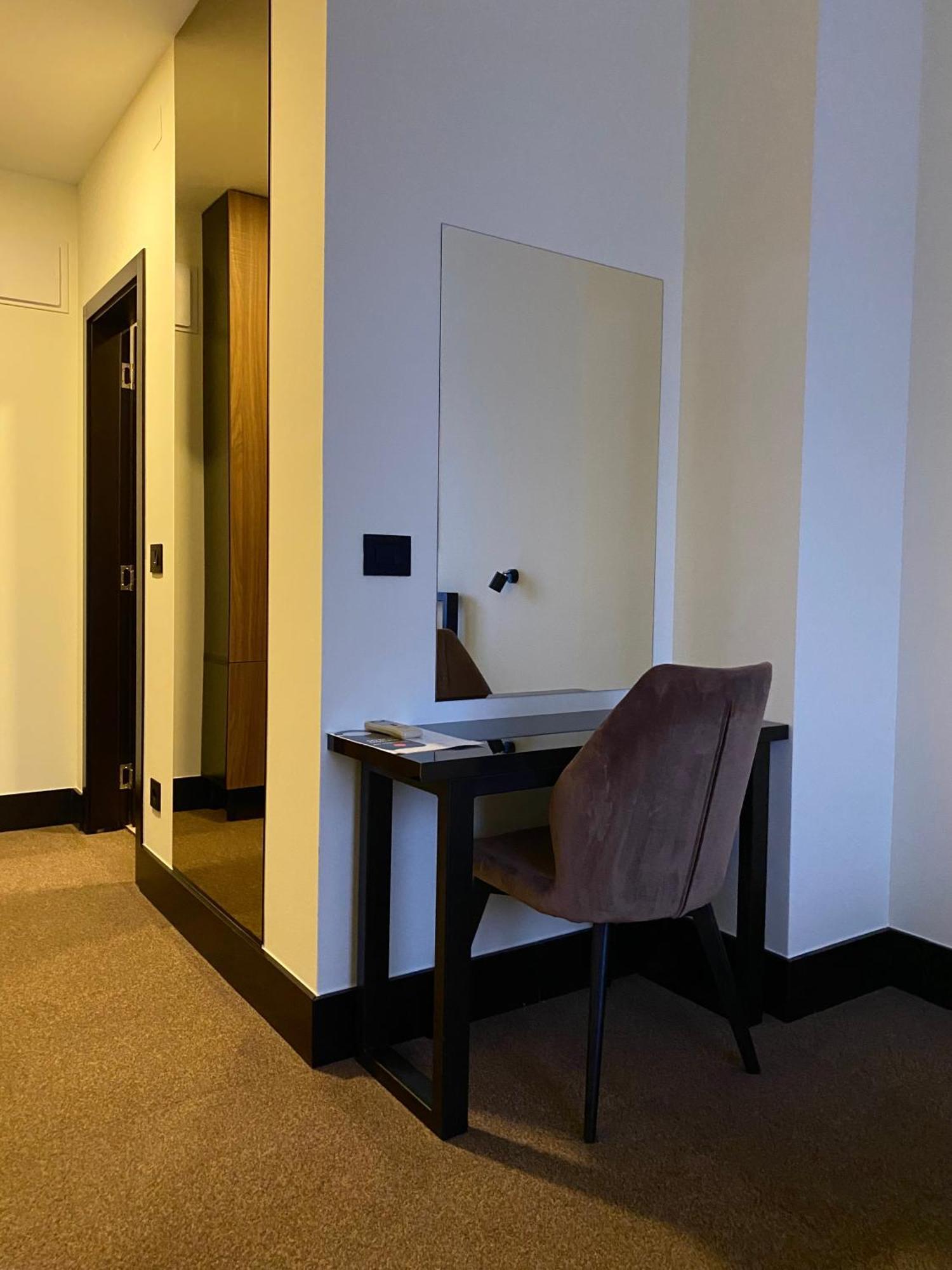 Hotel Sun โลซนิตซา ภายนอก รูปภาพ